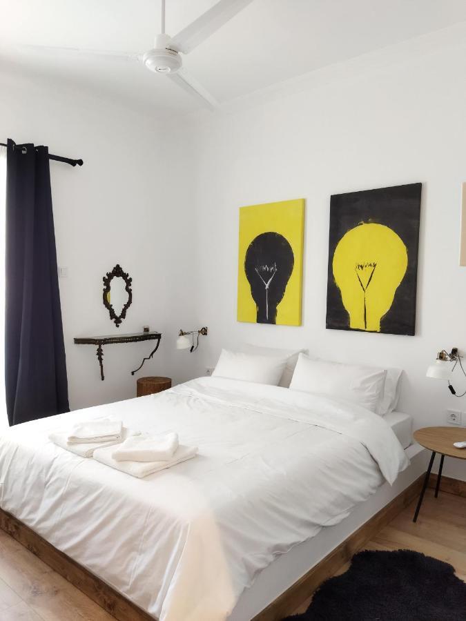 Minimal Apartment By The Beach Corinth Buitenkant foto